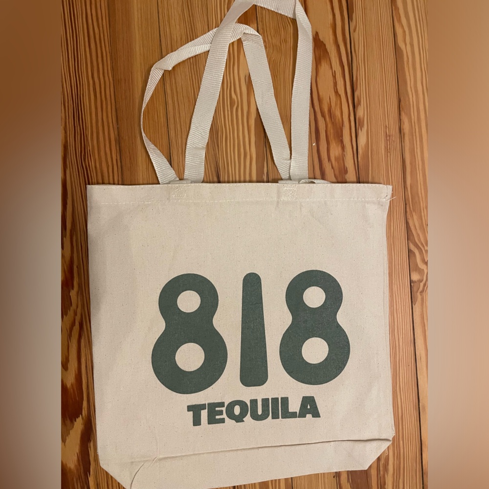 SALE - 4 818 Tequila Tote Bags For $9 “I’m Carrying Precious Cargo” NEW
